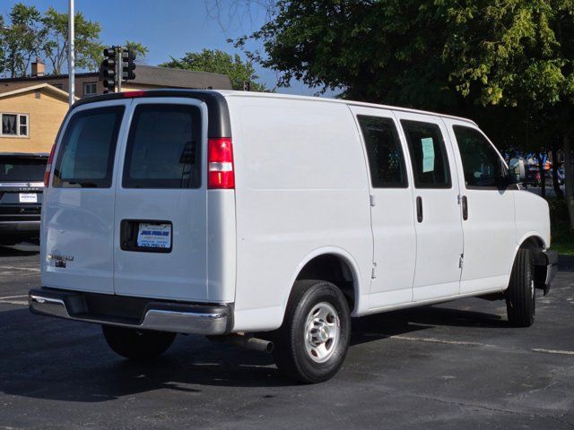 2022 Chevrolet Express Base