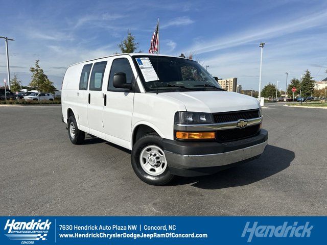 2022 Chevrolet Express Base