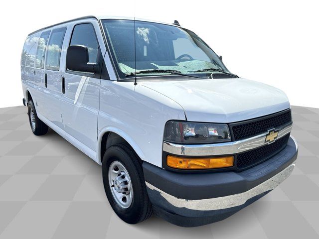 2022 Chevrolet Express Base