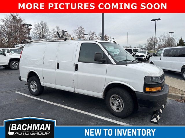 2022 Chevrolet Express Base