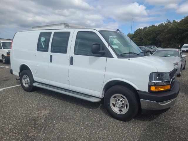 2022 Chevrolet Express Base