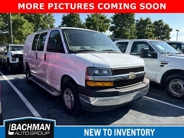 2022 Chevrolet Express Base