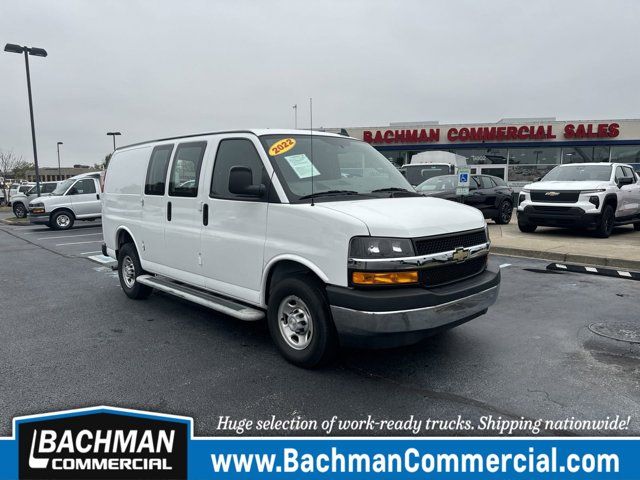 2022 Chevrolet Express Base