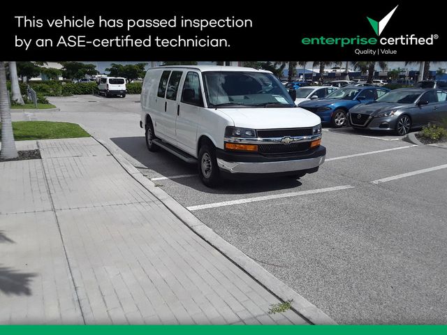 2022 Chevrolet Express Base