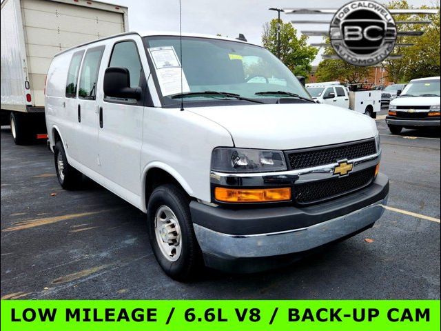 2022 Chevrolet Express Base