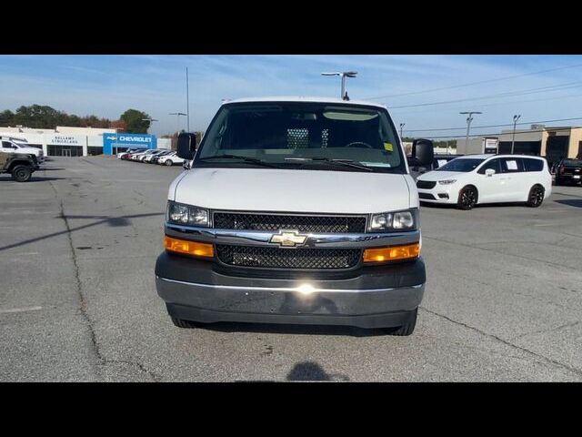 2022 Chevrolet Express Base