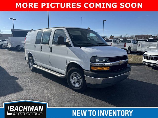 2022 Chevrolet Express Base