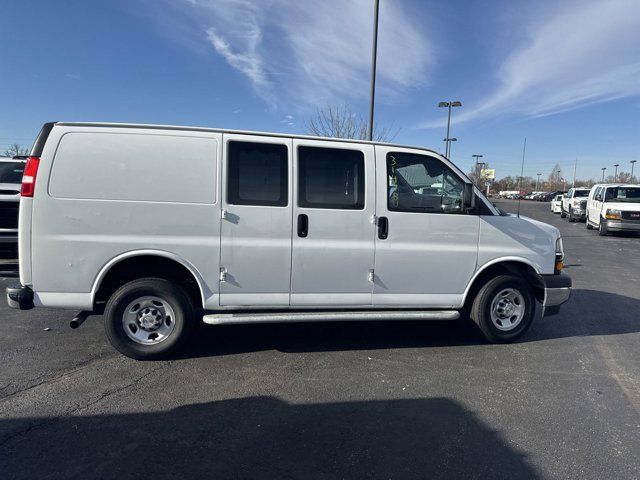 2022 Chevrolet Express Base