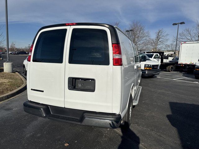 2022 Chevrolet Express Base