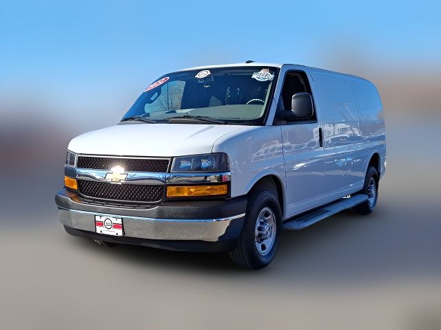 2022 Chevrolet Express Base