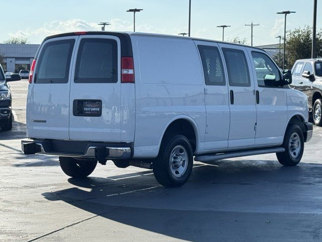 2022 Chevrolet Express Base