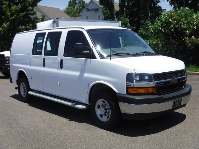 2022 Chevrolet Express Base