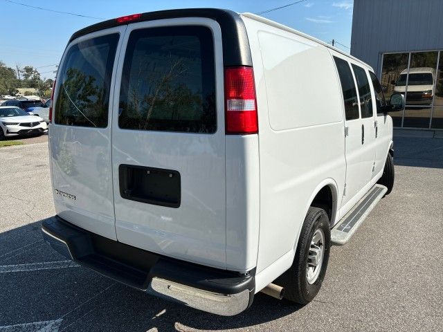 2022 Chevrolet Express Base