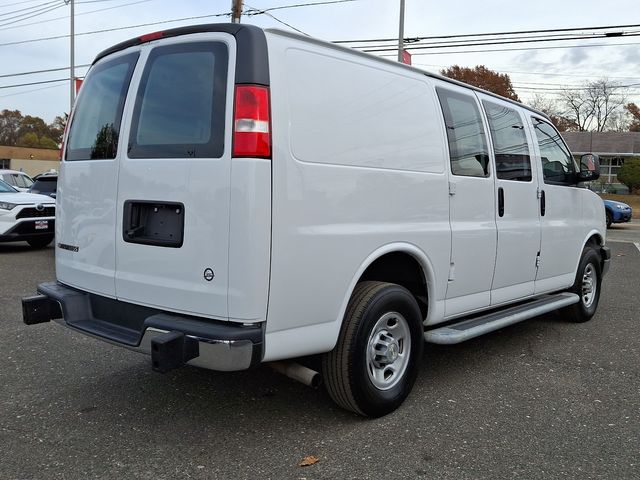 2022 Chevrolet Express Base