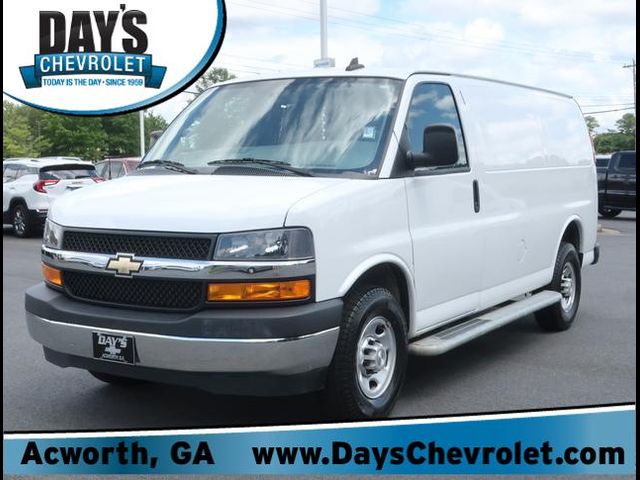 2022 Chevrolet Express Base