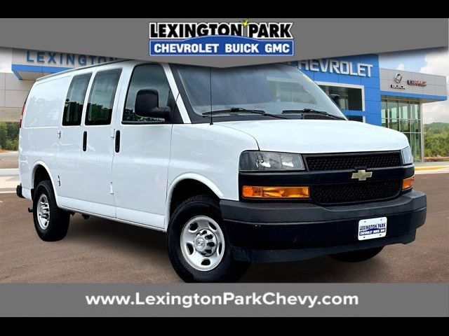 2022 Chevrolet Express Base