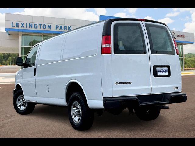 2022 Chevrolet Express Base