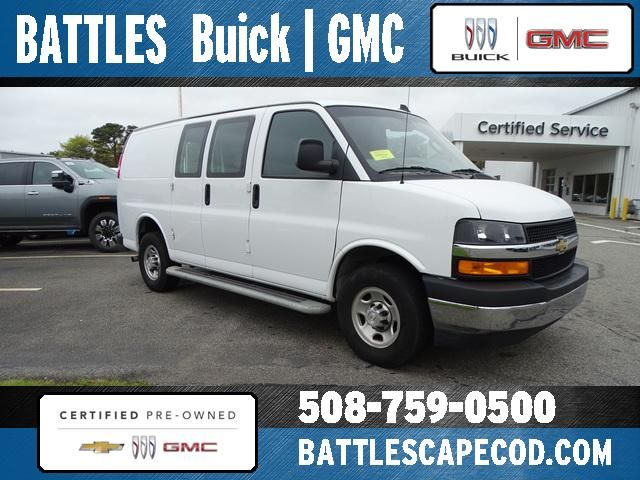 2022 Chevrolet Express Base