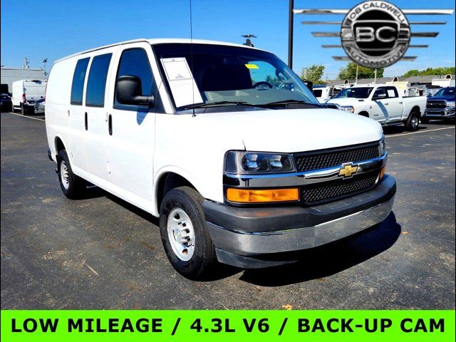 2022 Chevrolet Express Base