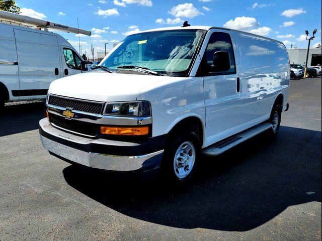 2022 Chevrolet Express Base