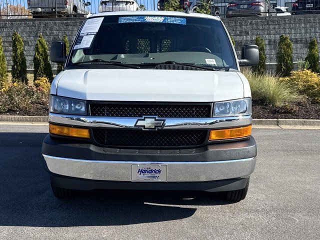 2022 Chevrolet Express Base