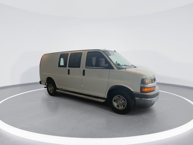 2022 Chevrolet Express Base