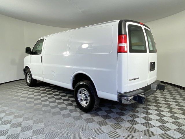 2022 Chevrolet Express Base