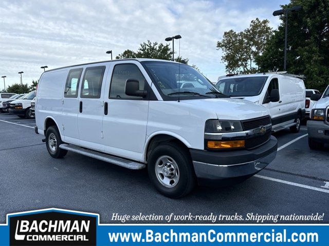 2022 Chevrolet Express Base