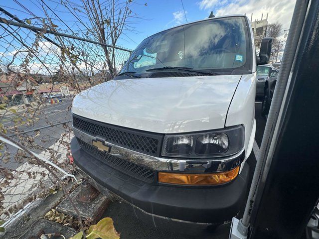 2022 Chevrolet Express Base