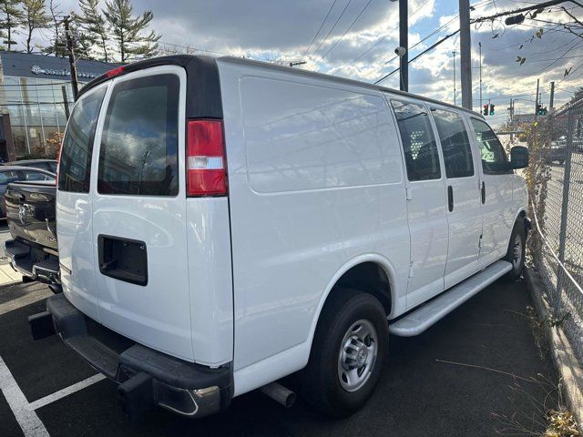 2022 Chevrolet Express Base