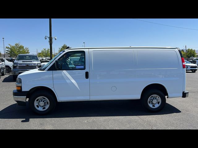 2022 Chevrolet Express Base