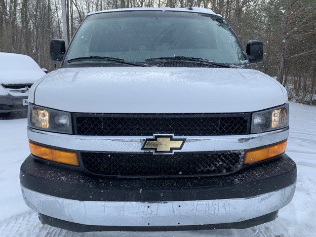 2022 Chevrolet Express Base