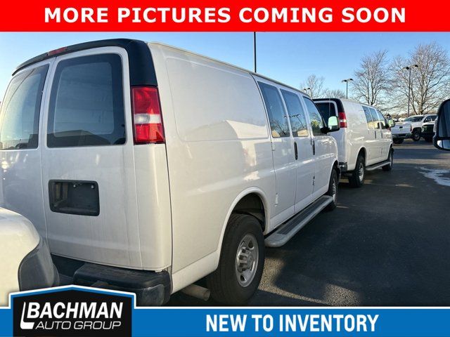 2022 Chevrolet Express Base