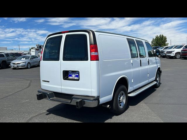 2022 Chevrolet Express Base