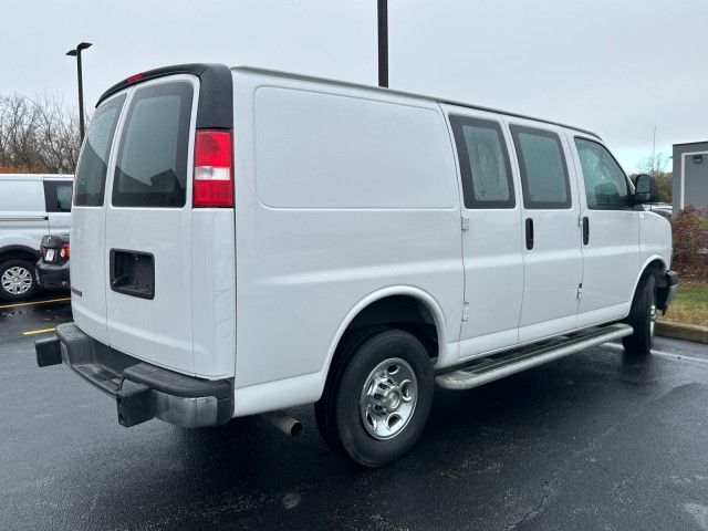 2022 Chevrolet Express Base