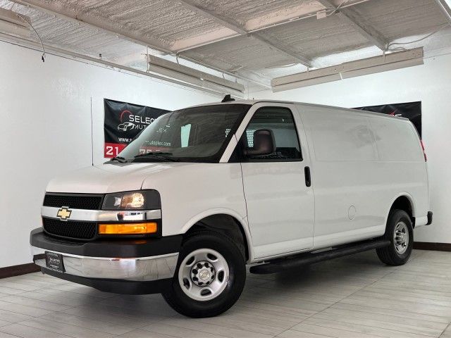 2022 Chevrolet Express Base