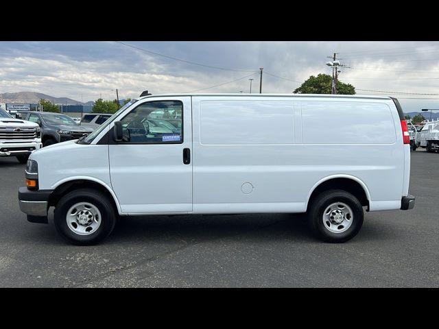 2022 Chevrolet Express Base