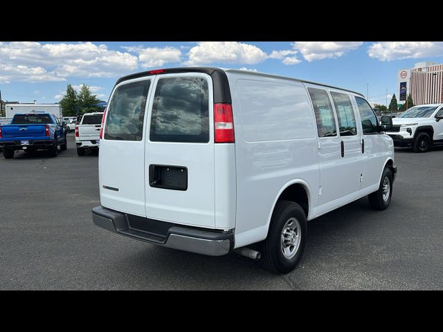 2022 Chevrolet Express Base