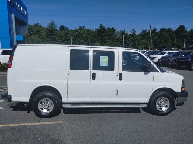 2022 Chevrolet Express Base