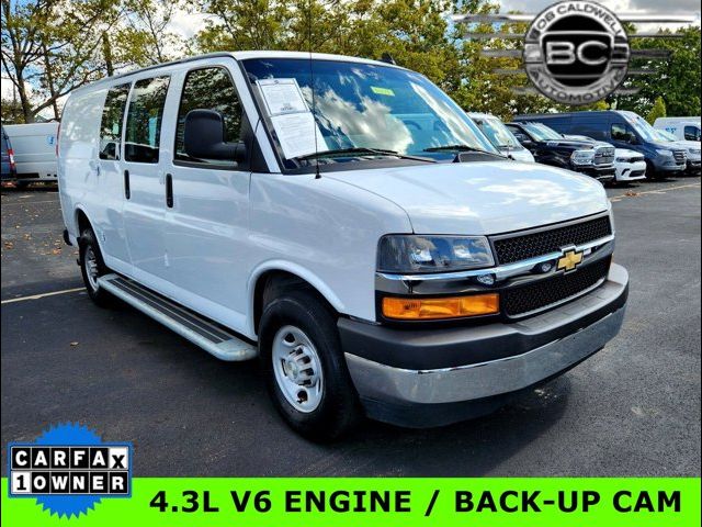 2022 Chevrolet Express Base