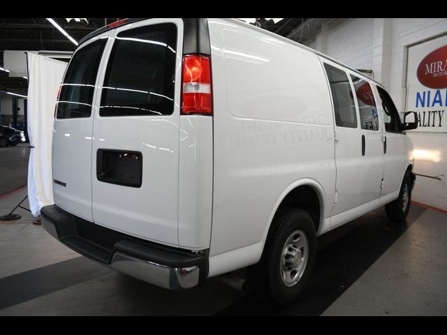 2022 Chevrolet Express Base