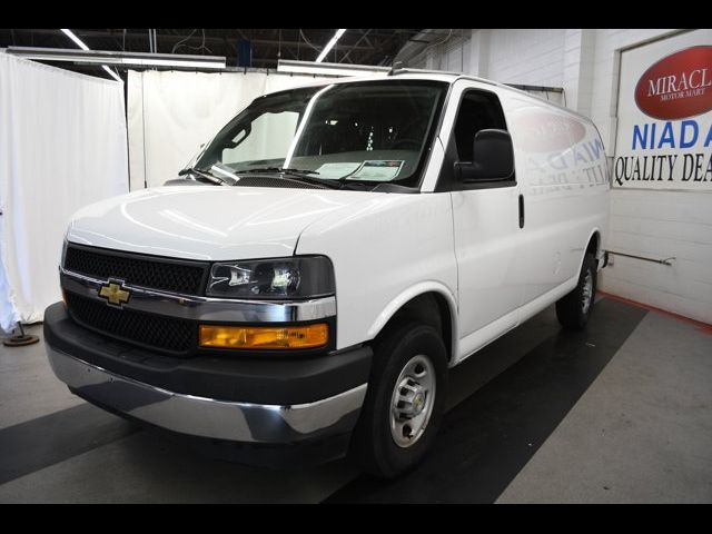 2022 Chevrolet Express Base