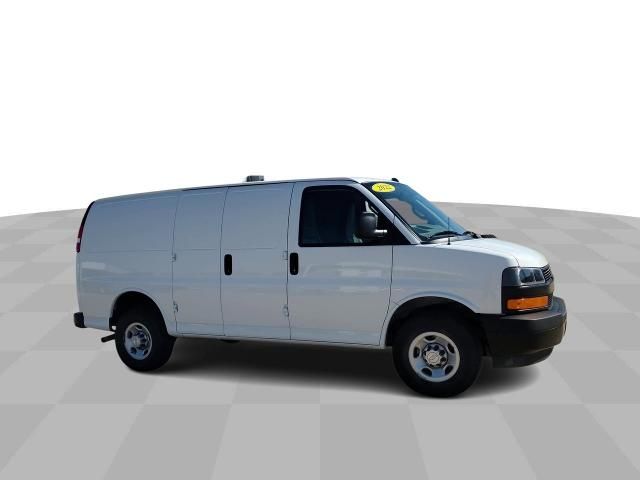 2022 Chevrolet Express Base