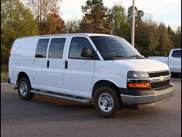 2022 Chevrolet Express Base