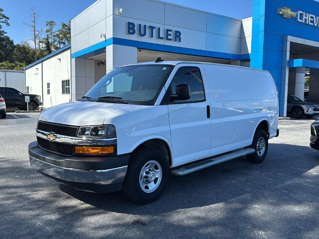 2022 Chevrolet Express Base