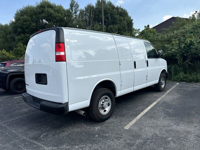 2022 Chevrolet Express Base