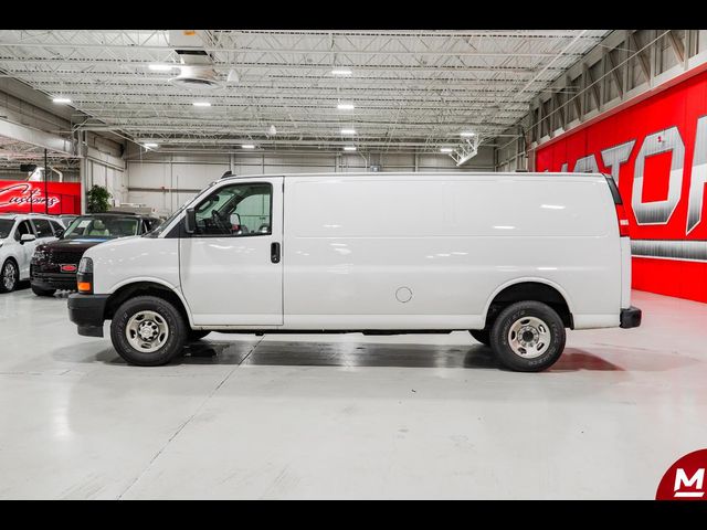 2022 Chevrolet Express Base