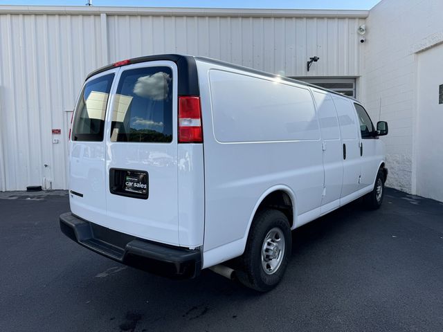 2022 Chevrolet Express Base