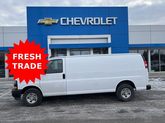 2022 Chevrolet Express Base