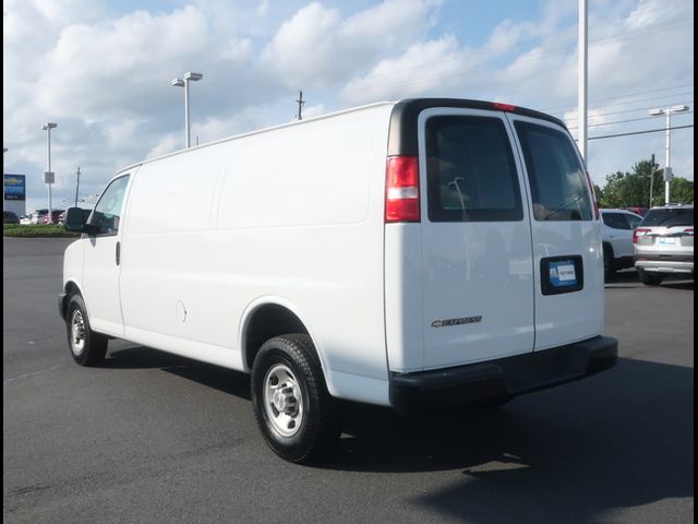 2022 Chevrolet Express Base